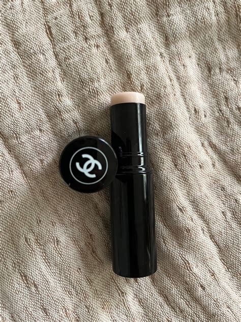 baume esentiel chanel|chanel baume essentiel transparent review.